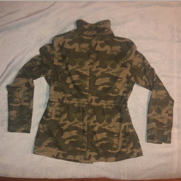 Old Navy Camo Jacket - Picture 2 of 5